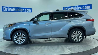 2022 Toyota Highlander Hybrid Platinum