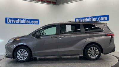 2024 Toyota Sienna XLE