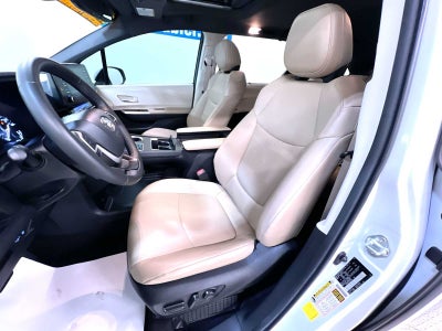 2024 Toyota Sienna XLE