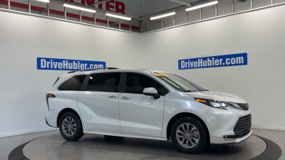 2024 Toyota Sienna XLE