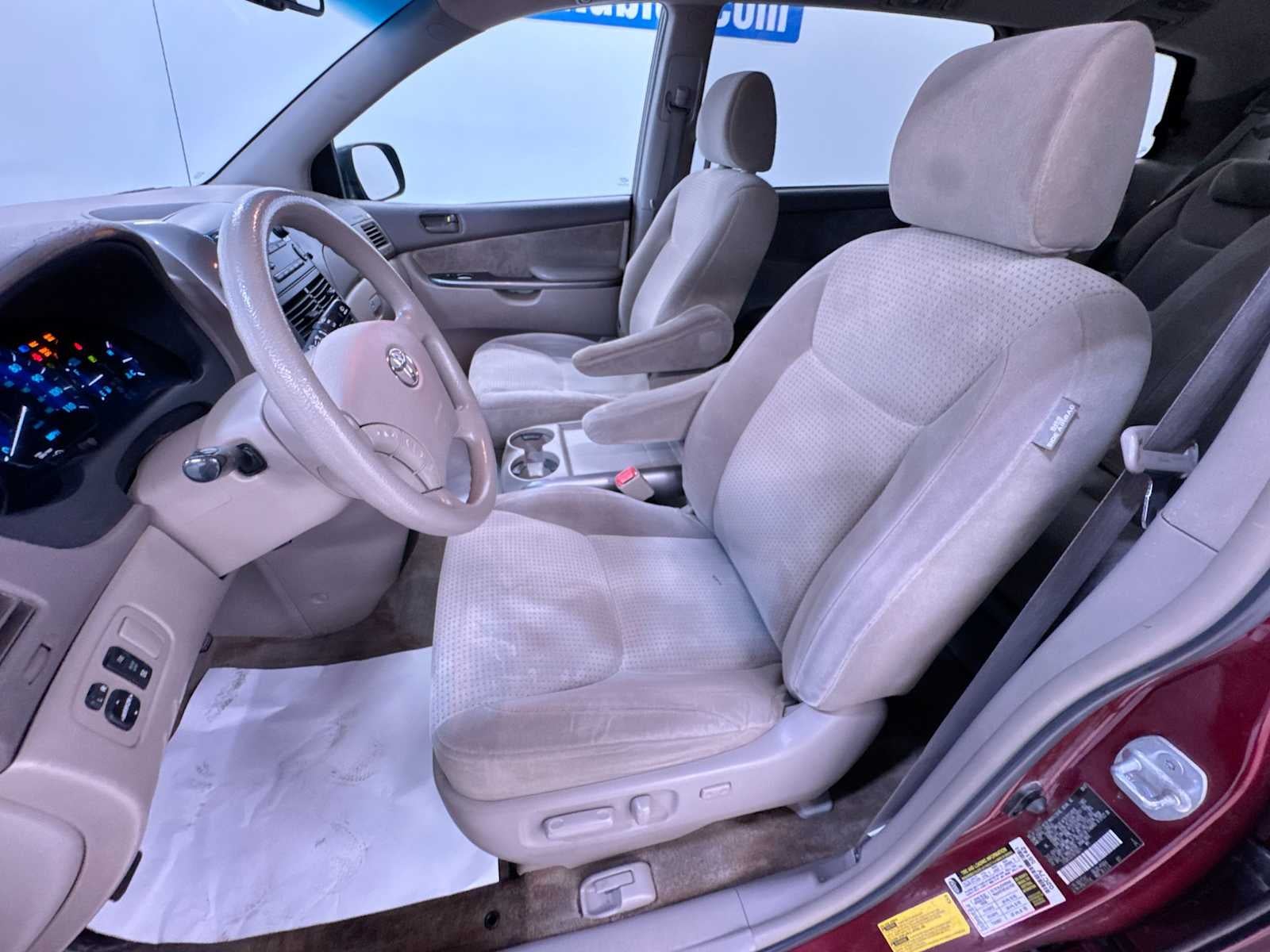 2008 Toyota Sienna LE