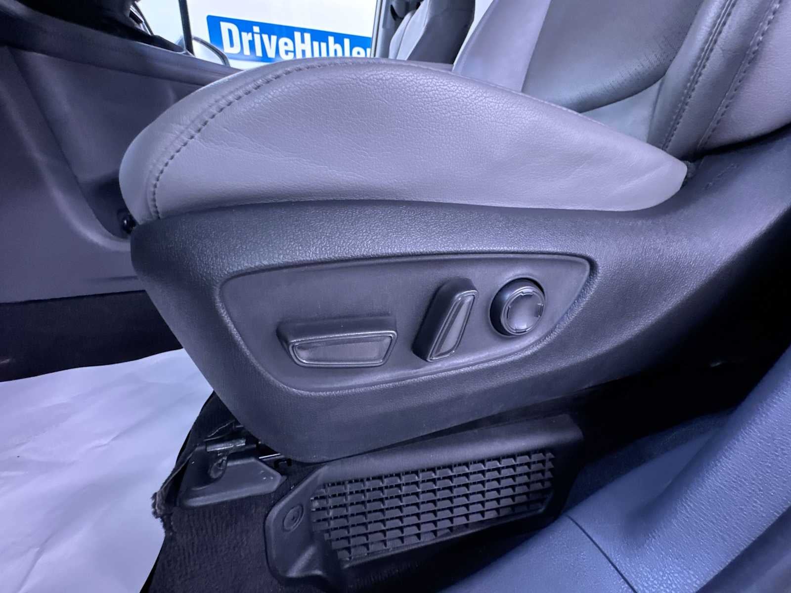 2023 Toyota Sienna Limited