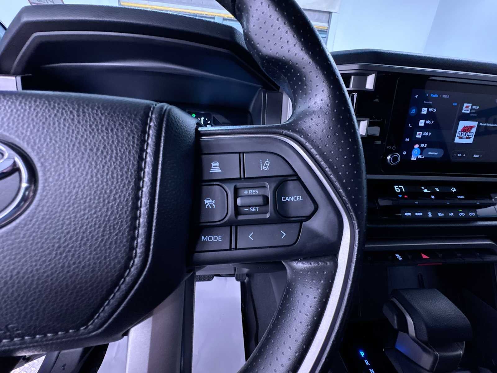 2025 Toyota Tundra SR5