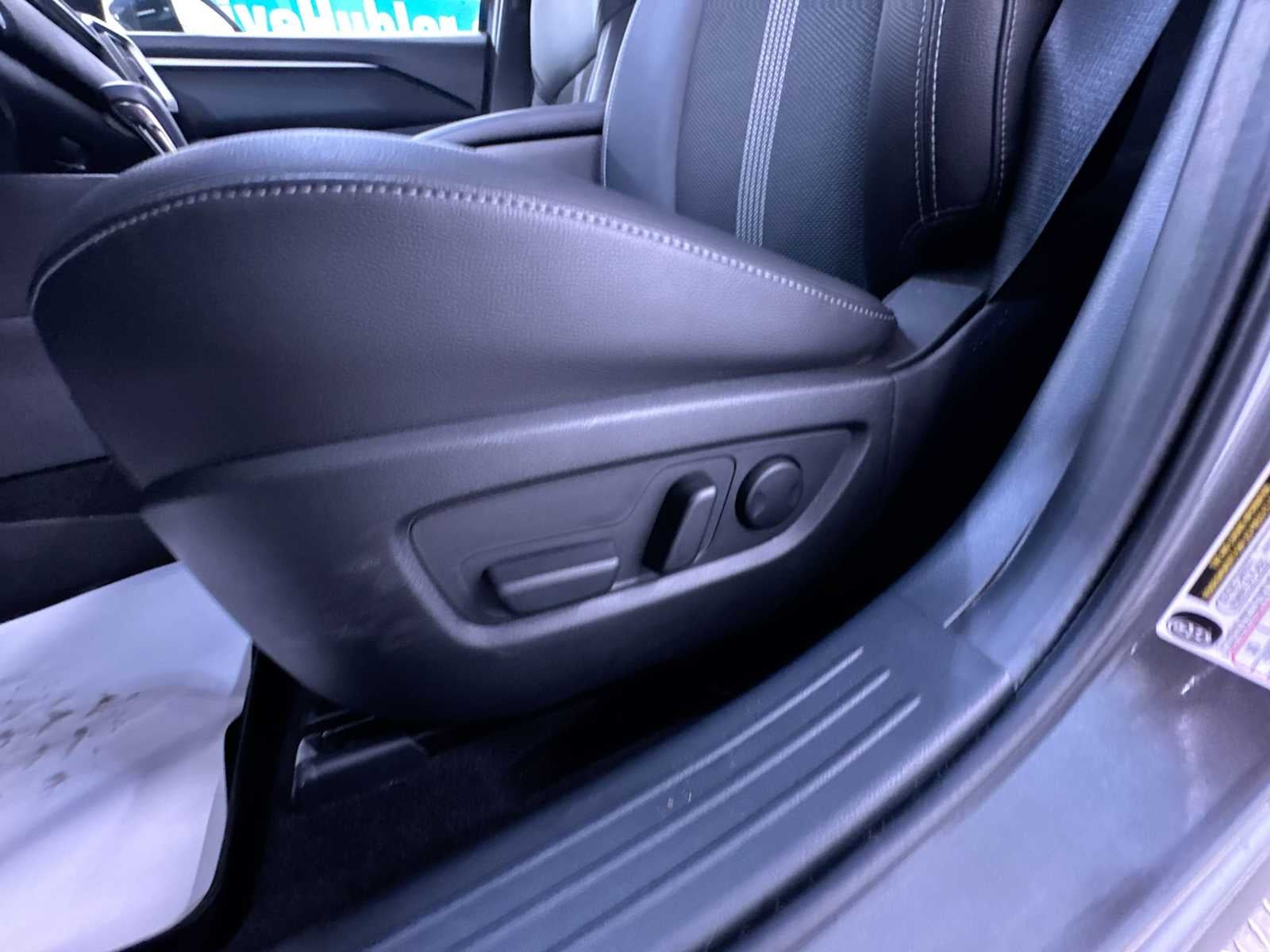 2024 Mazda Mazda CX-50 2.5 S Preferred Package