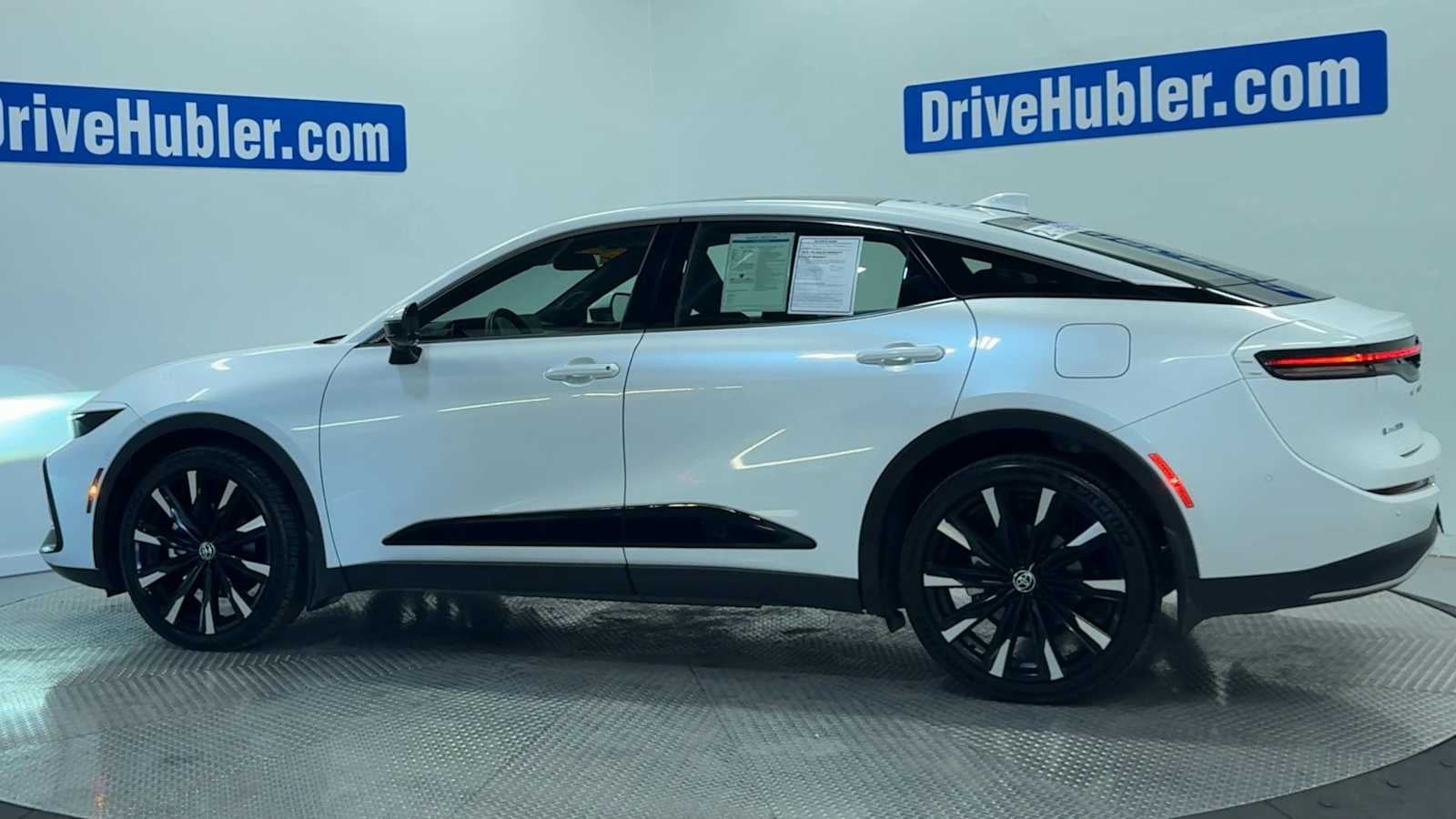 2024 Toyota Crown Platinum