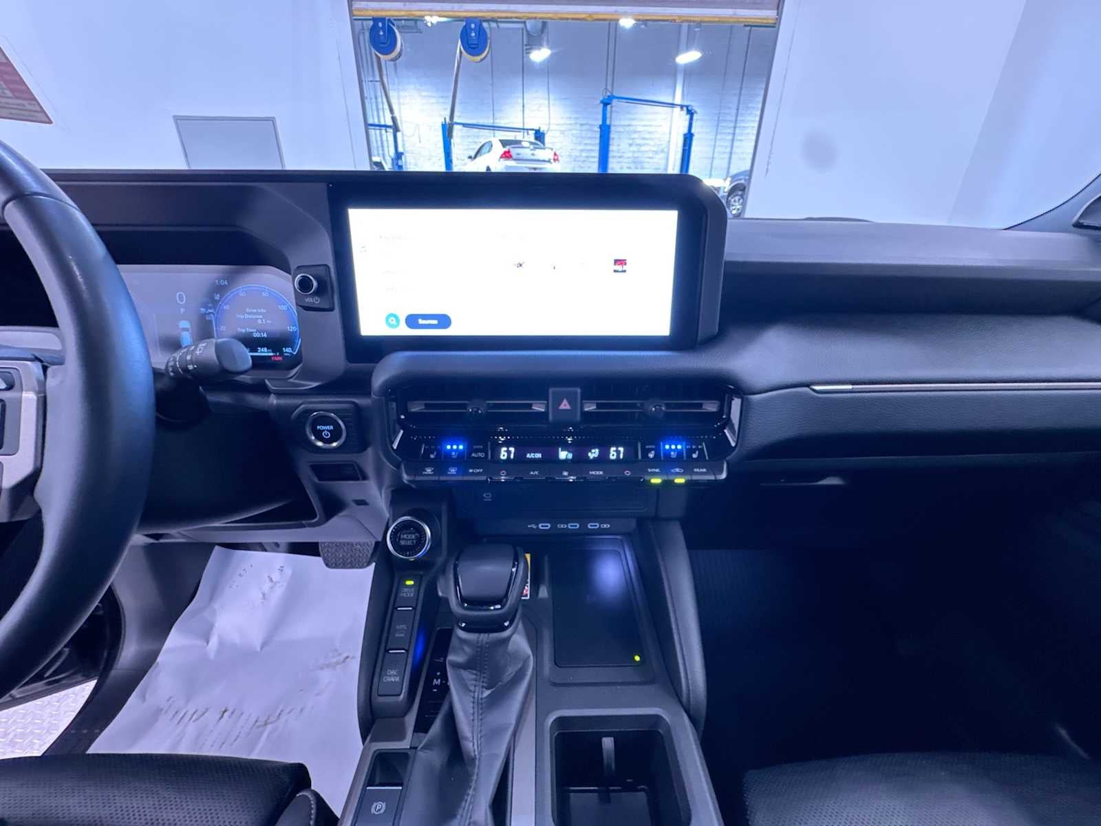 2024 Toyota Land Cruiser 4WD (Natl)