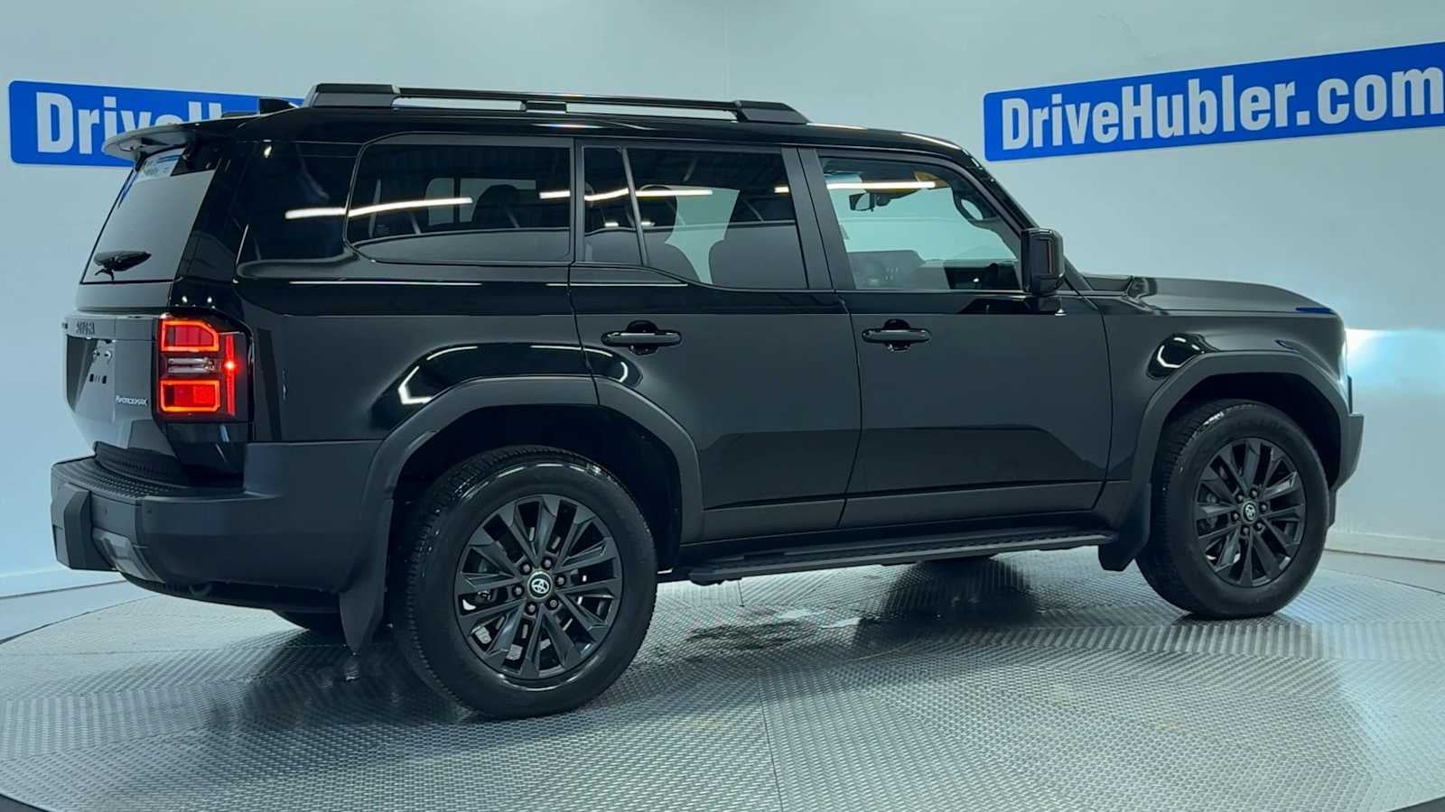 2024 Toyota Land Cruiser 4WD (Natl)
