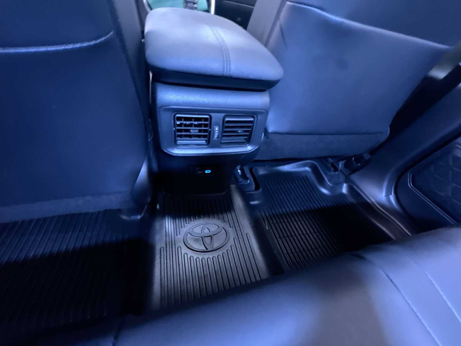 2022 Toyota RAV4 Hybrid XSE