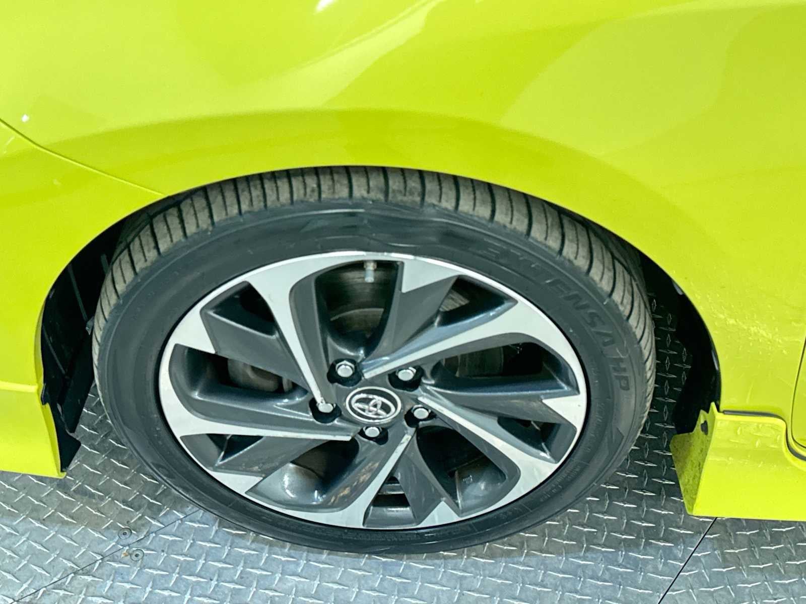 2017 Toyota Corolla iM CVT (Natl)