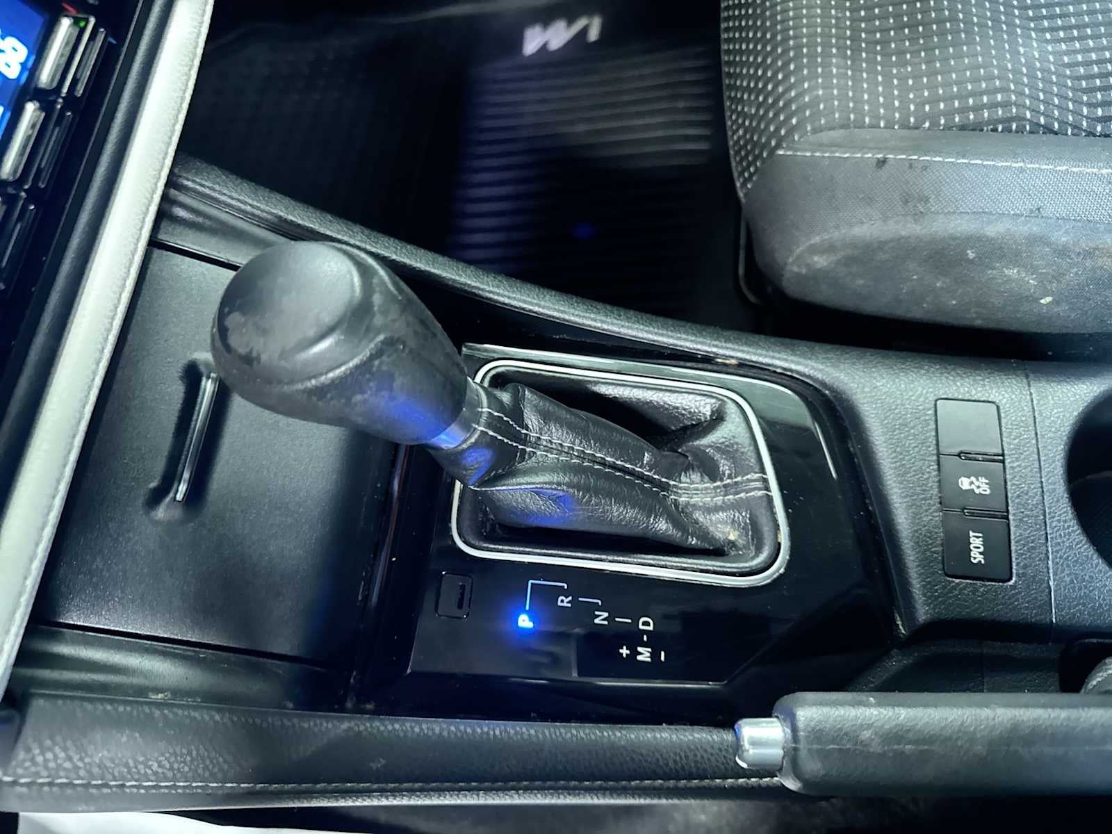 2017 Toyota Corolla iM CVT (Natl)