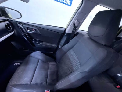 2017 Toyota Corolla iM CVT (Natl)