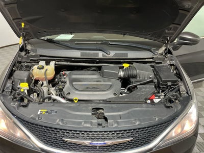2019 Chrysler Pacifica Touring L Plus