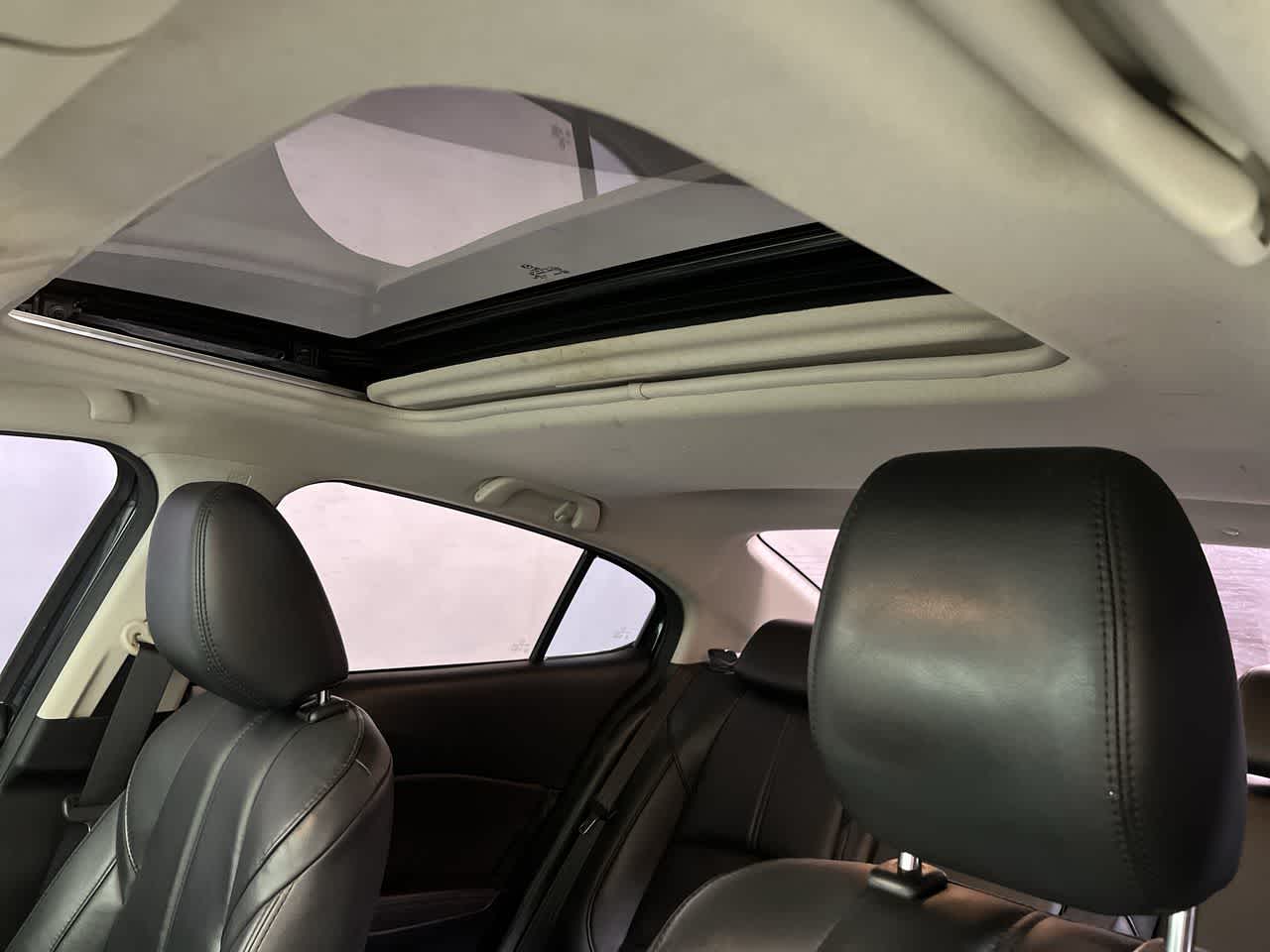 2018 Mazda Mazda3 4-Door Touring