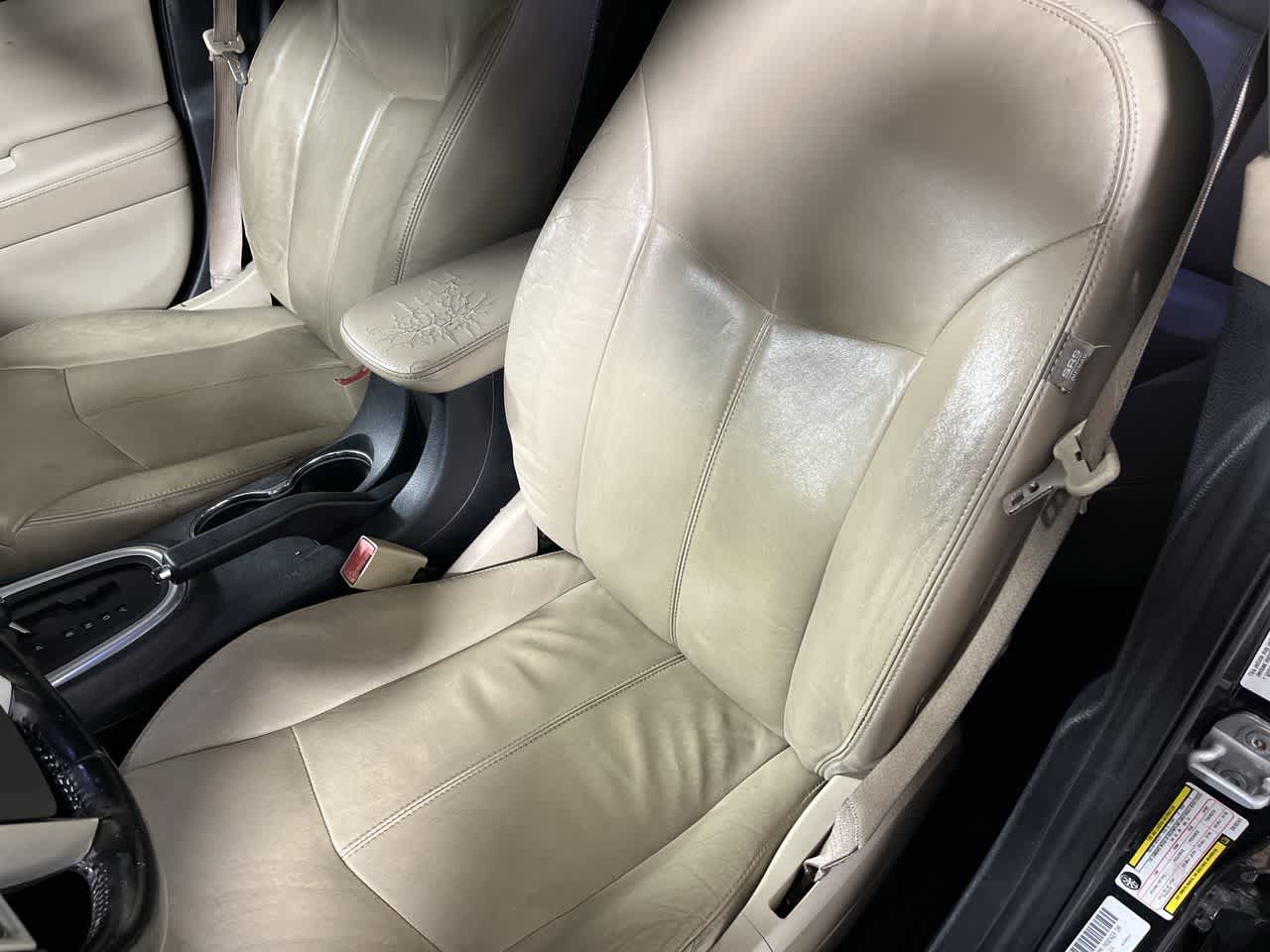 2012 Chrysler 200 Limited