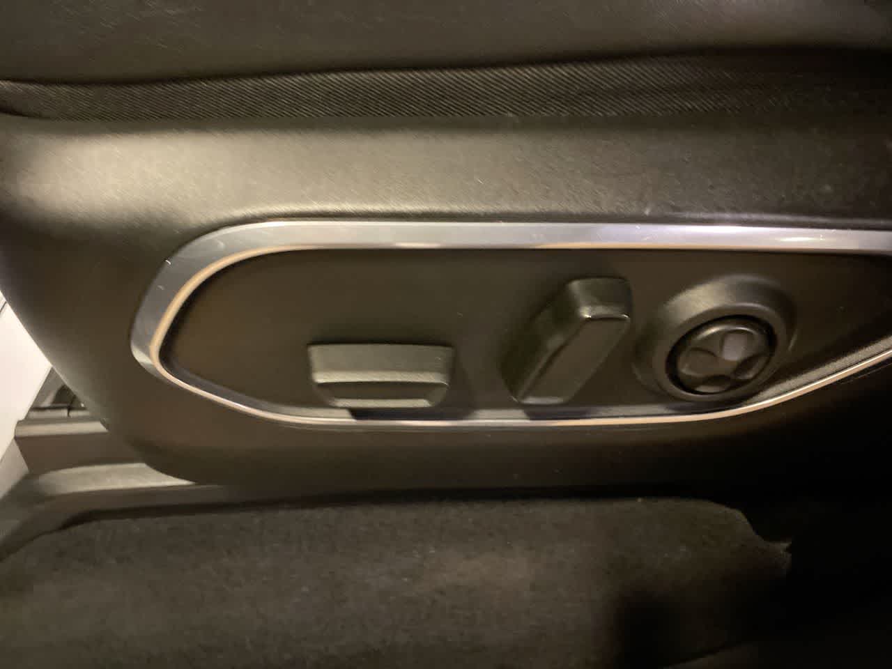 2024 Jeep Wagoneer L Series III