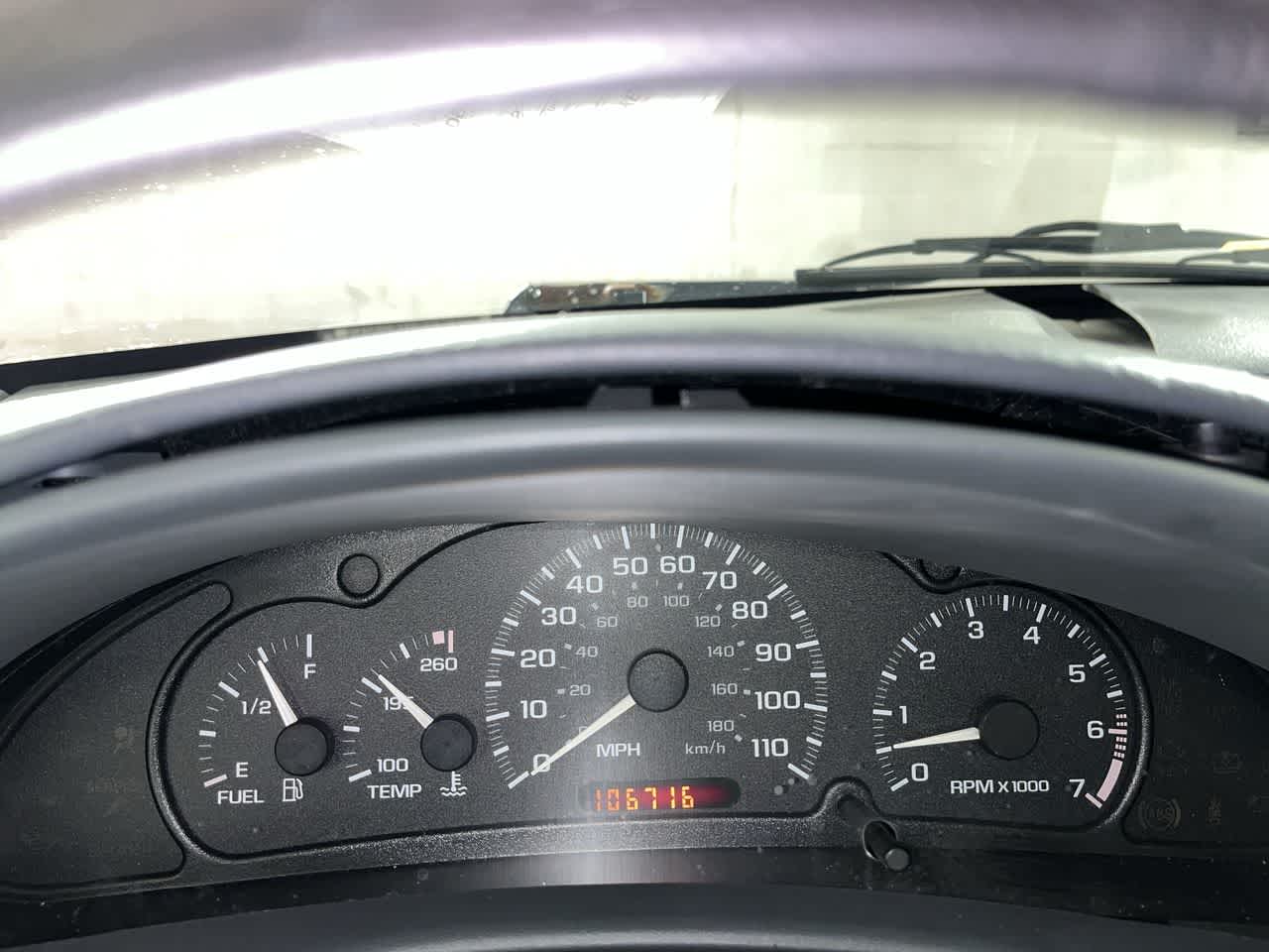 2004 Chevrolet Cavalier Base