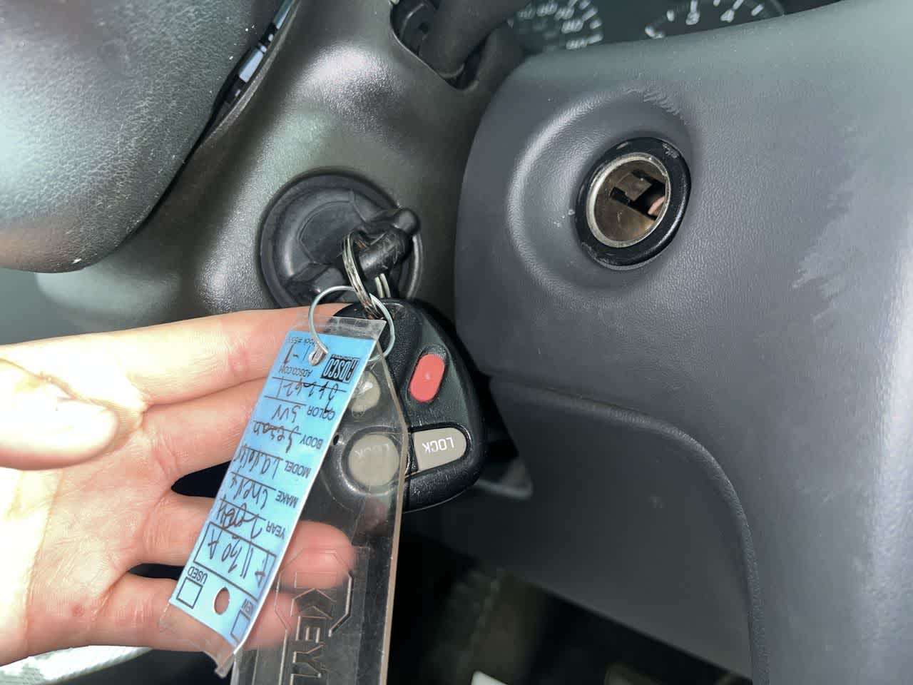 2004 Chevrolet Cavalier Base