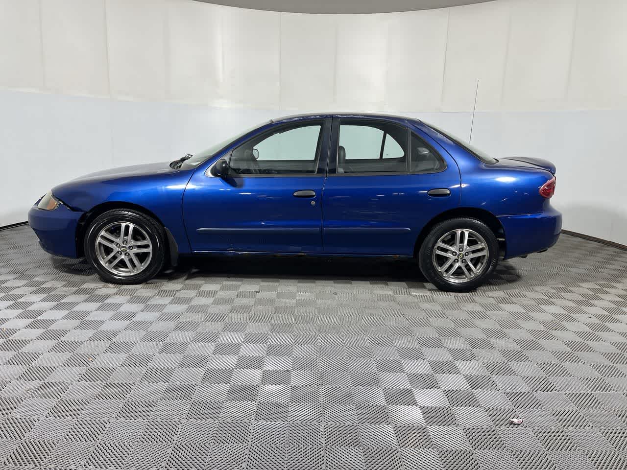 2004 Chevrolet Cavalier Base