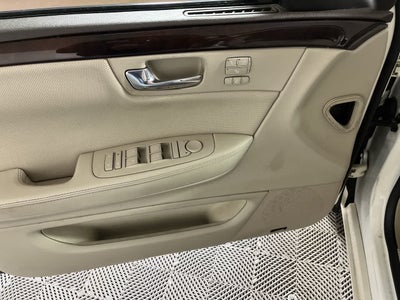 2008 Cadillac DTS w/1SD