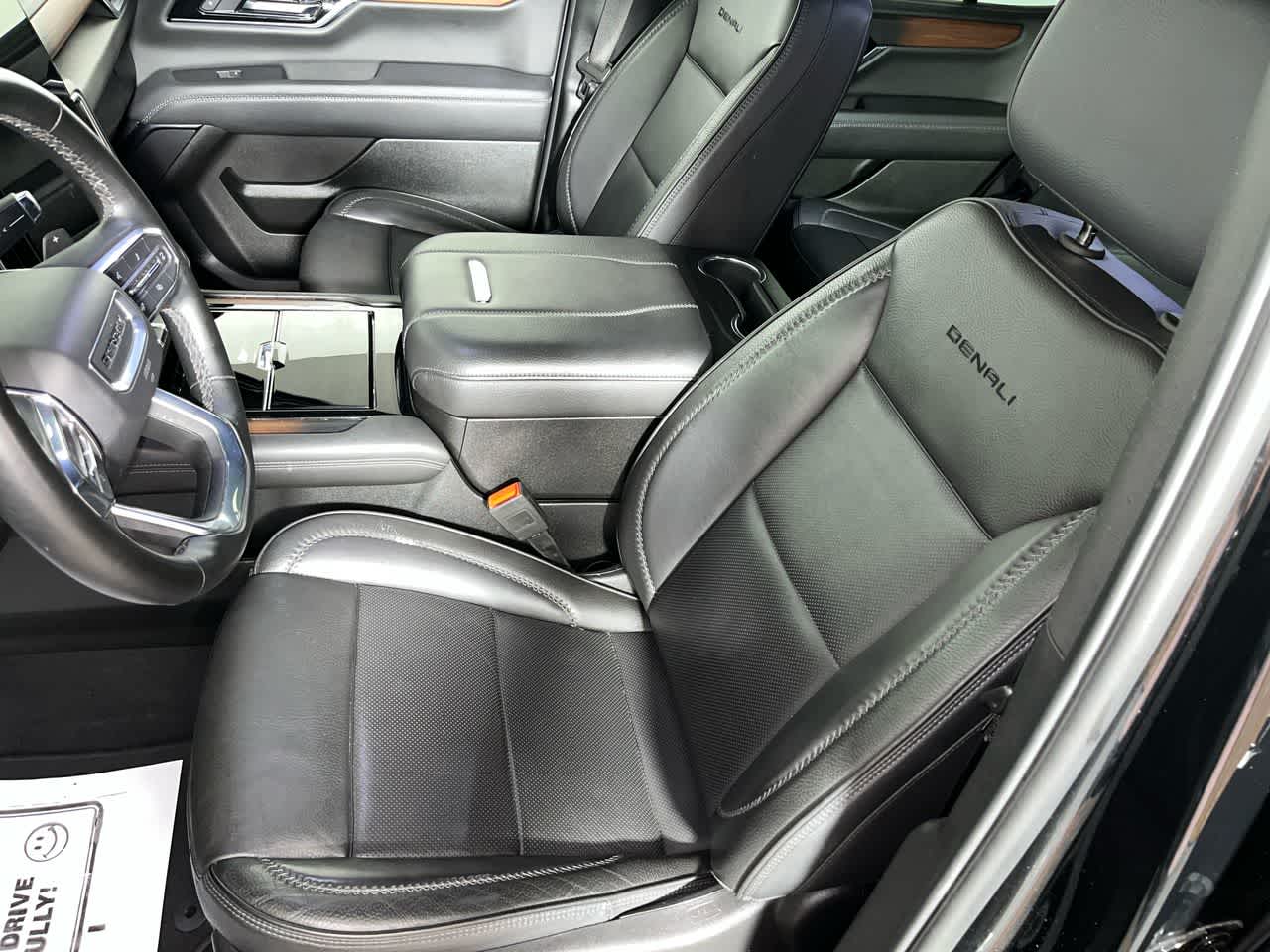 2025 GMC Yukon Denali Denali