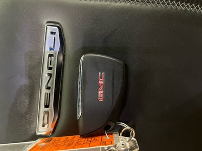 2025 GMC Yukon Denali Denali