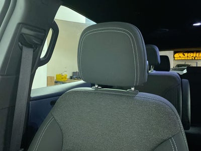 2025 Chevrolet Traverse FWD LT