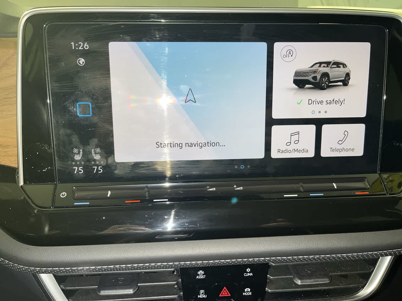 2025 Volkswagen Atlas 2.0T SE w/Technology