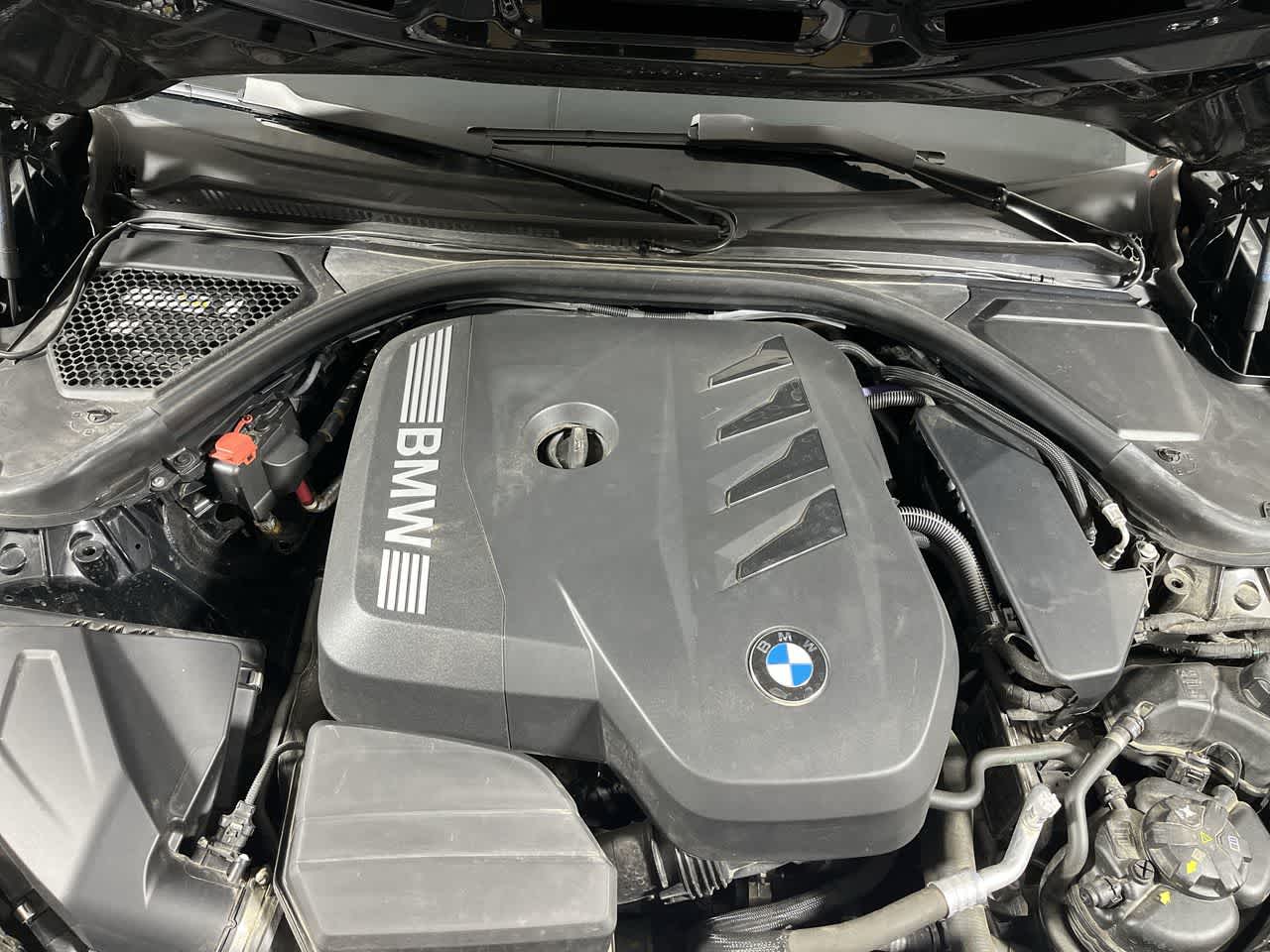 2025 BMW 330i 330i