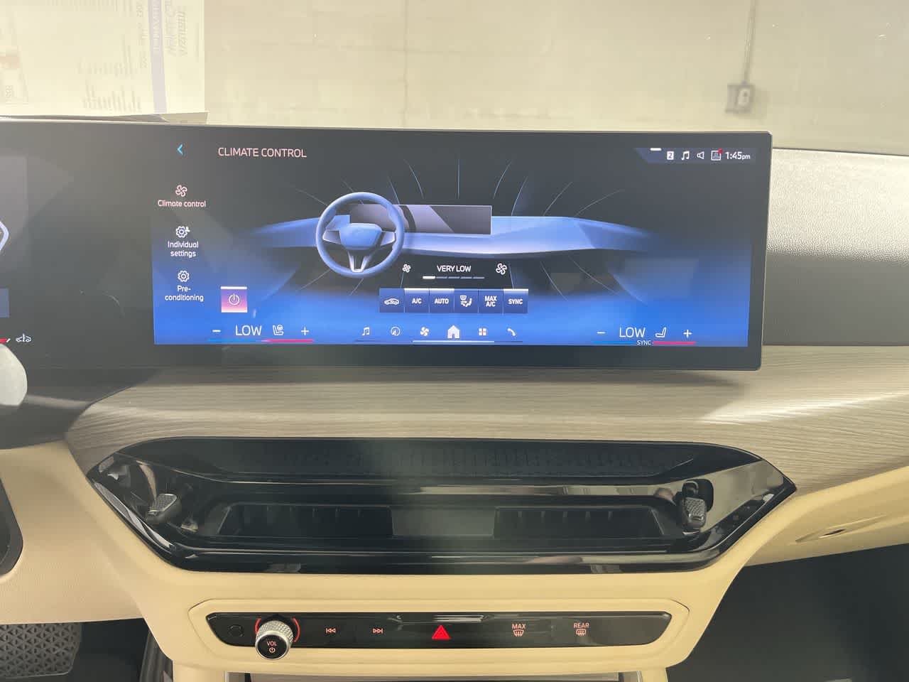 2025 BMW 330i 330i