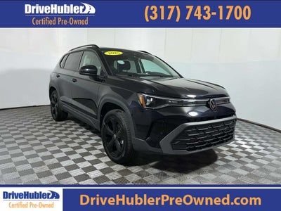2025 Volkswagen Taos SE Black