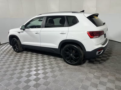 2022 Volkswagen Taos SE