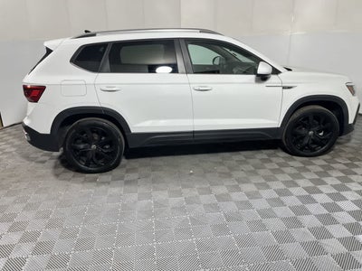 2022 Volkswagen Taos SE