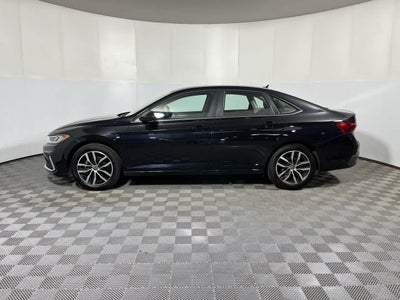 2025 Volkswagen Jetta SE