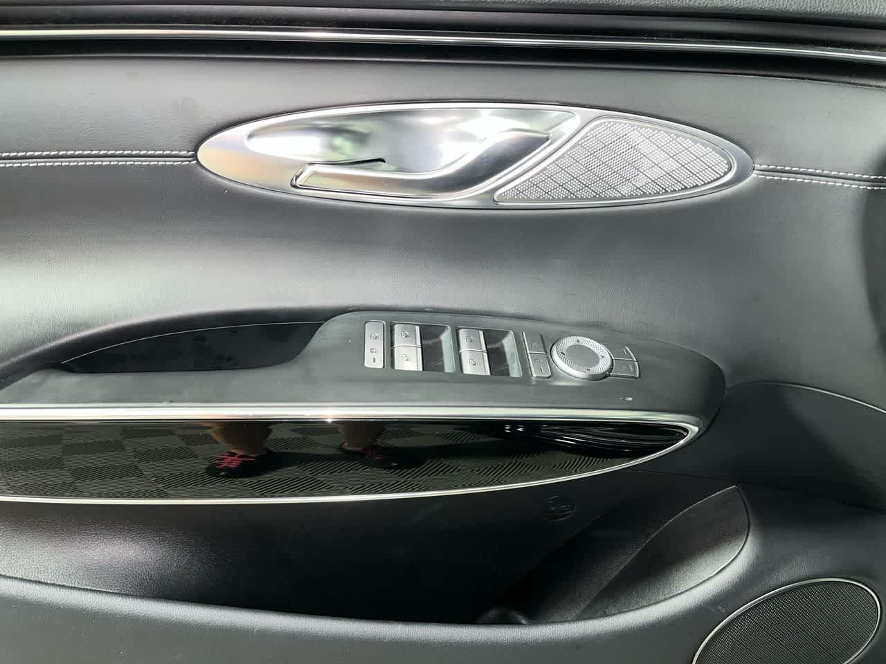 2025 Genesis GV70 2.5T