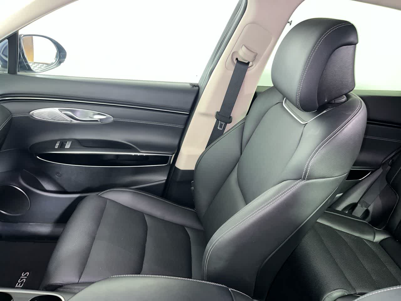 2025 Genesis GV70 2.5T