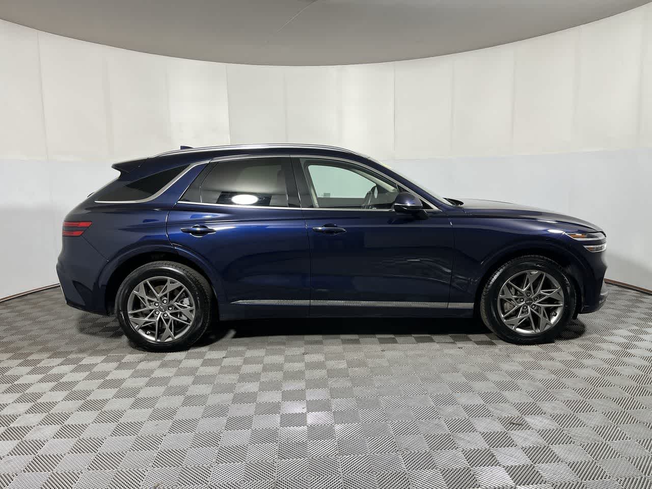 2025 Genesis GV70 2.5T