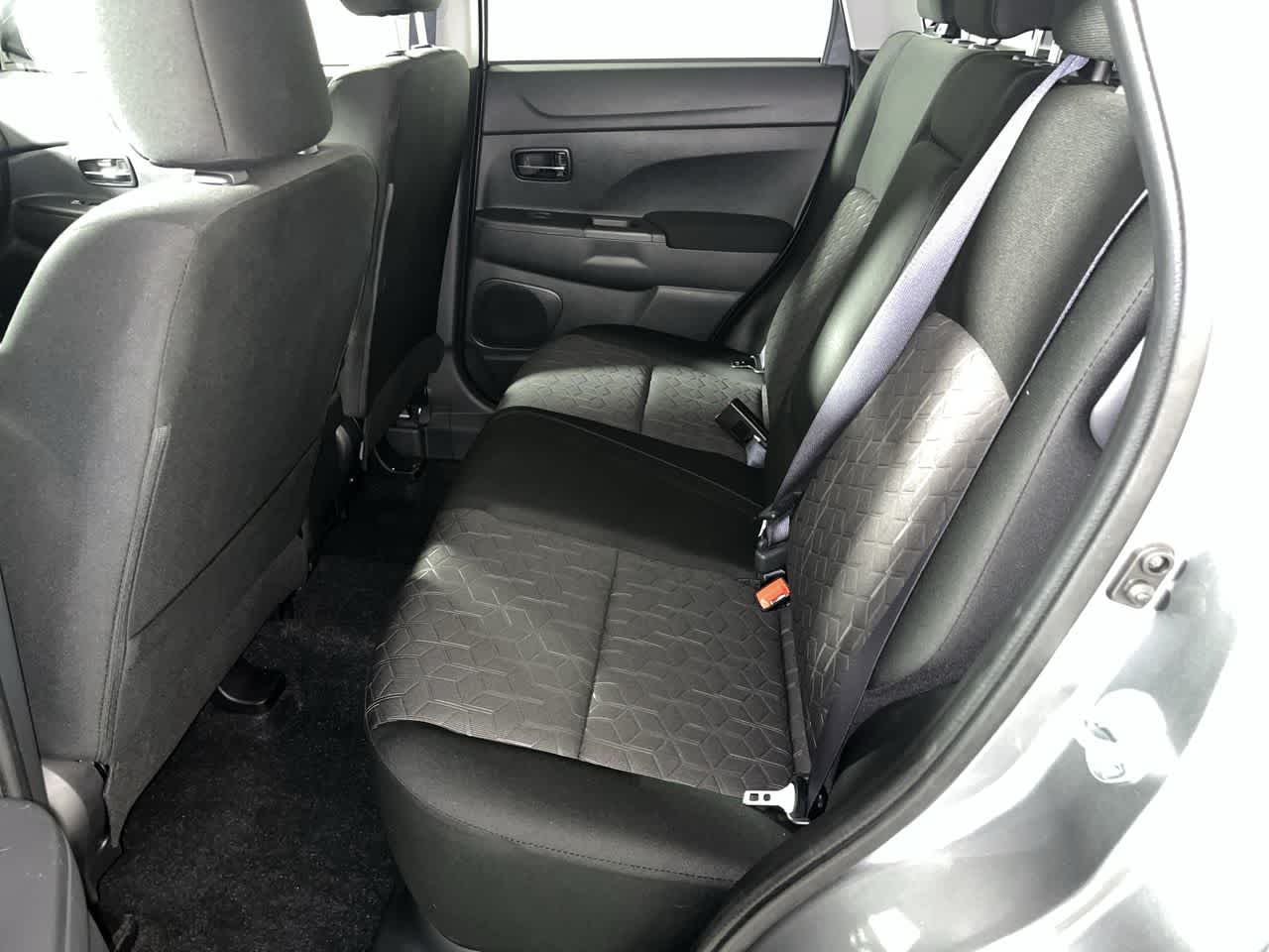 2025 Mitsubishi Outlander Sport ES