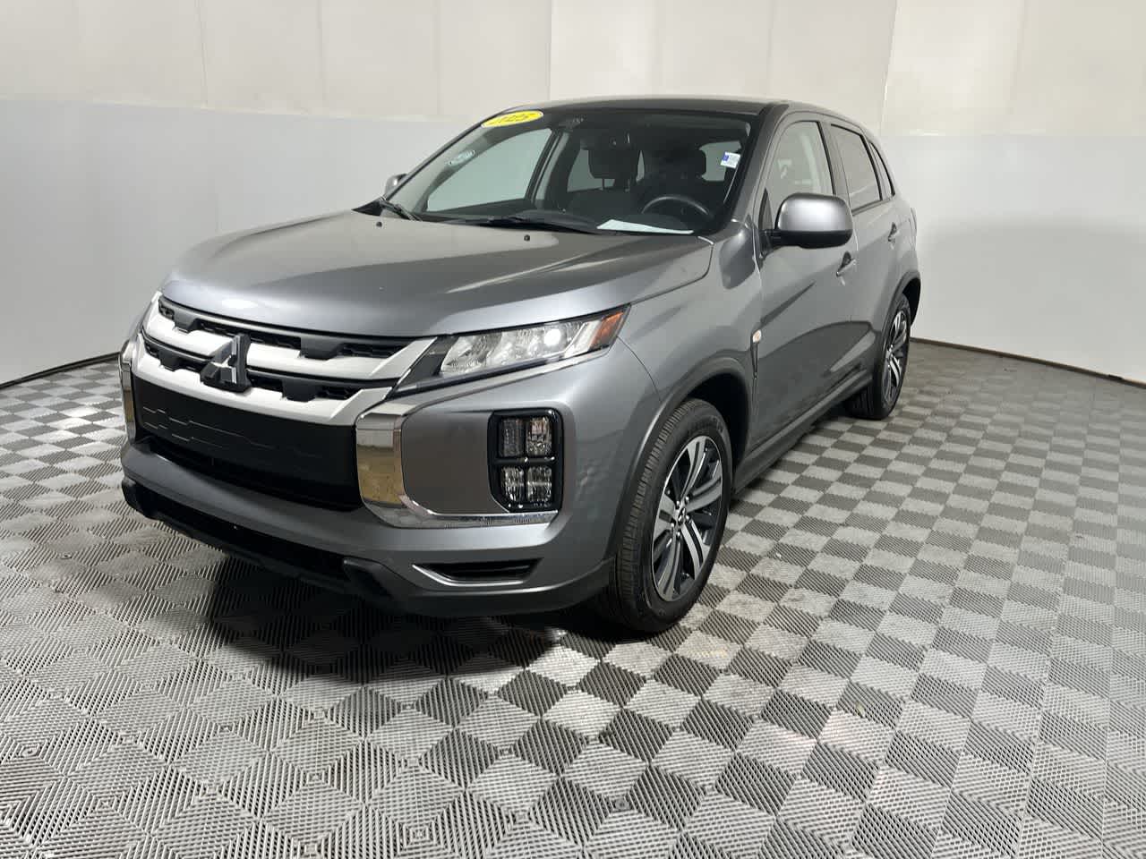 2025 Mitsubishi Outlander Sport ES