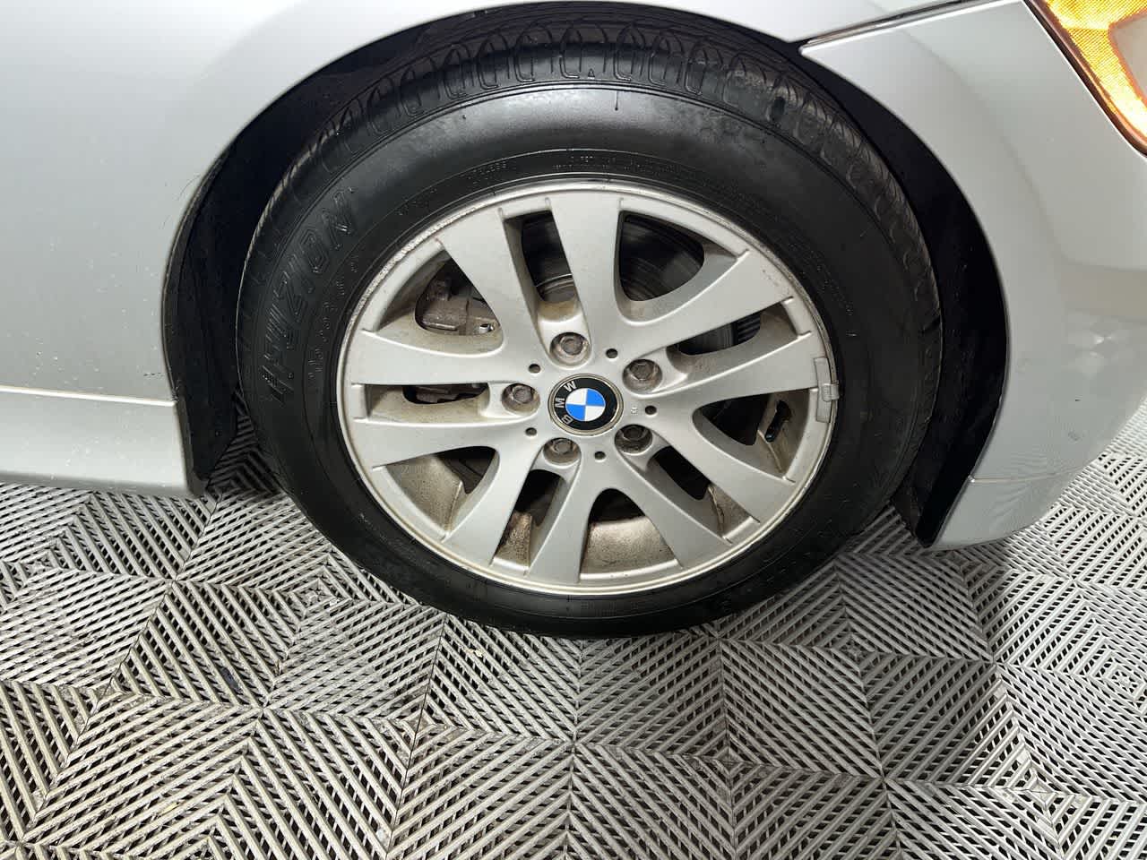 2006 BMW 325i 325i