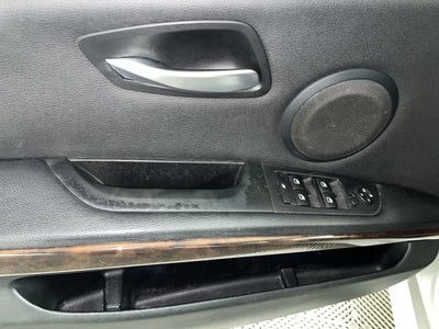 2006 BMW 325i 325i