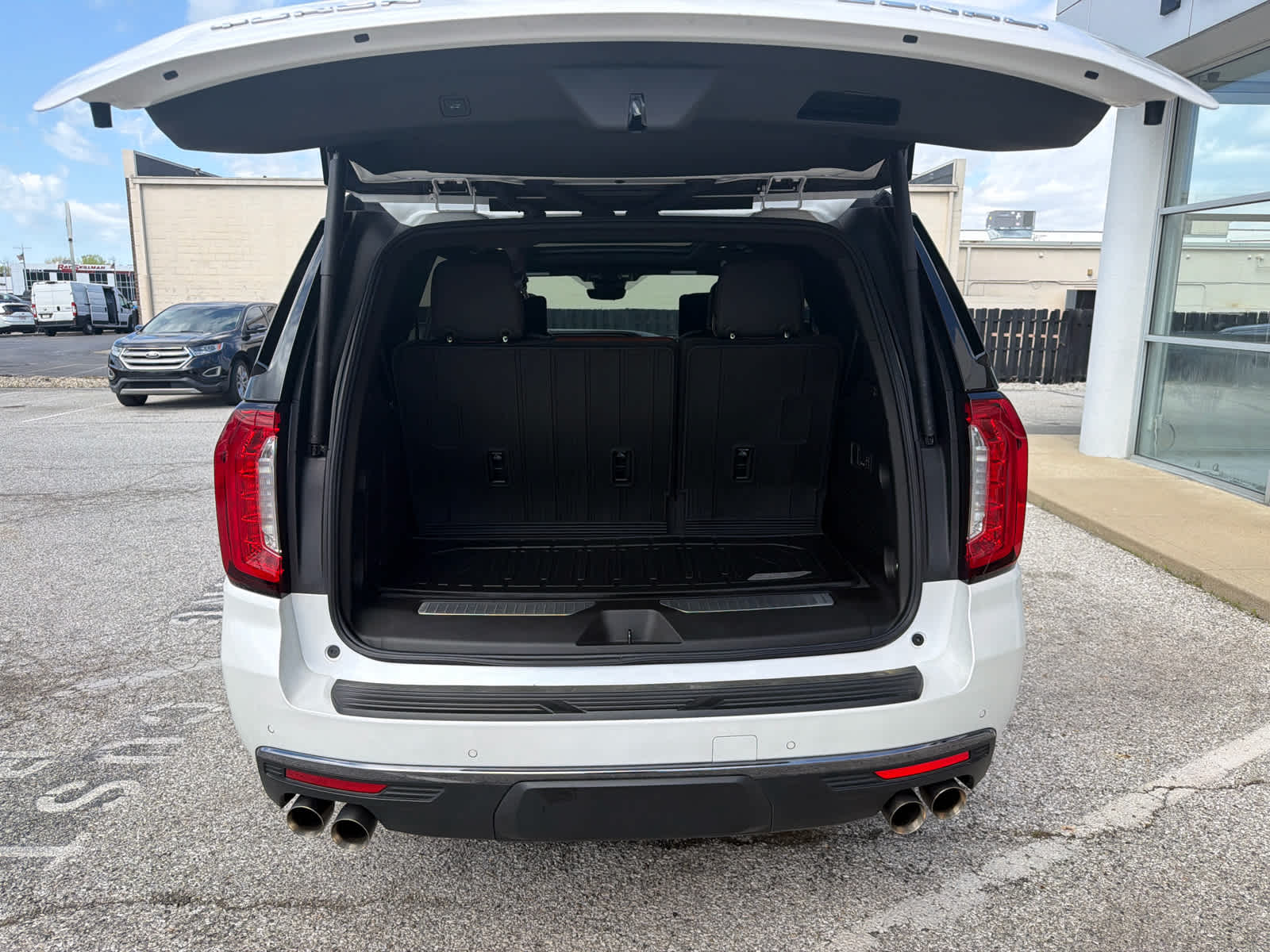 2024 GMC Yukon Denali Ultimate Denali Ultimate