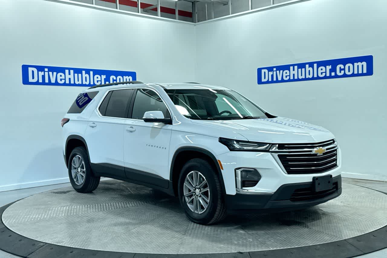 2022 Chevrolet Traverse LT Cloth