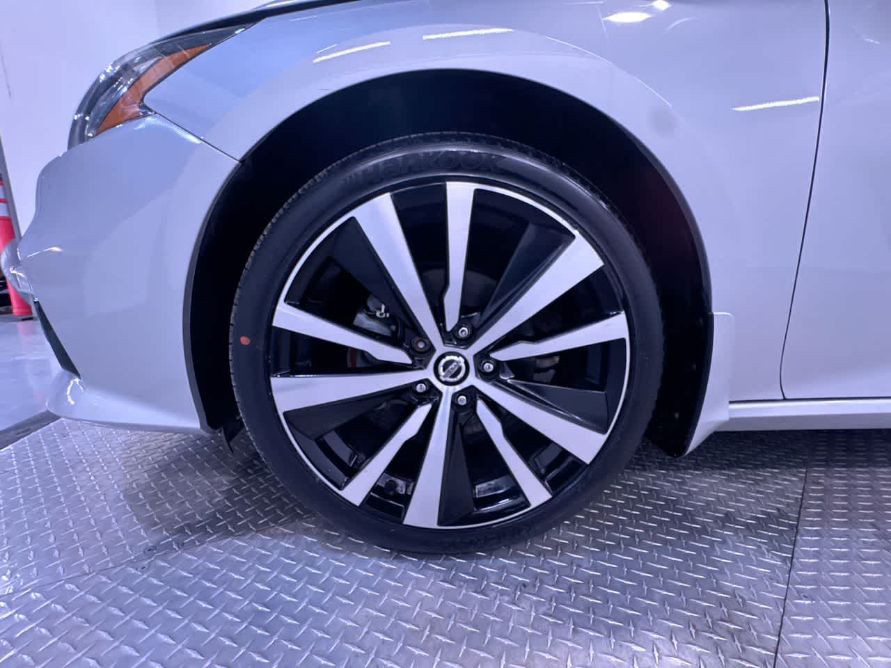 2021 Nissan Altima 2.5 Platinum