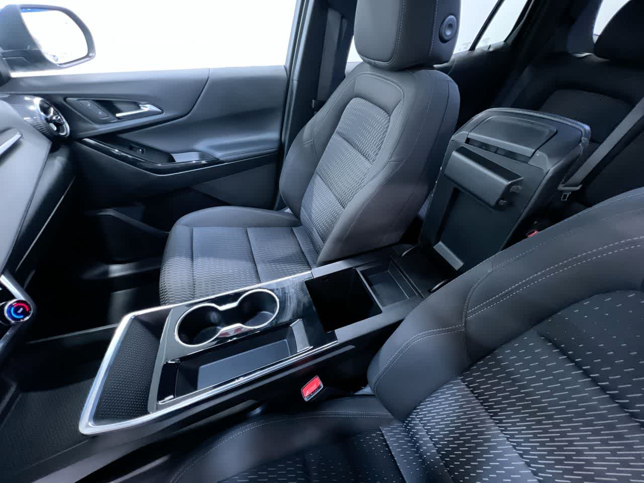 2025 Chevrolet Equinox FWD LT