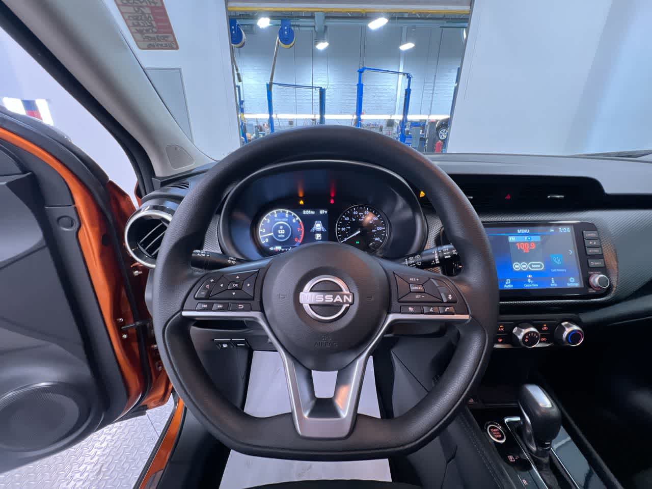 2024 Nissan Kicks SV