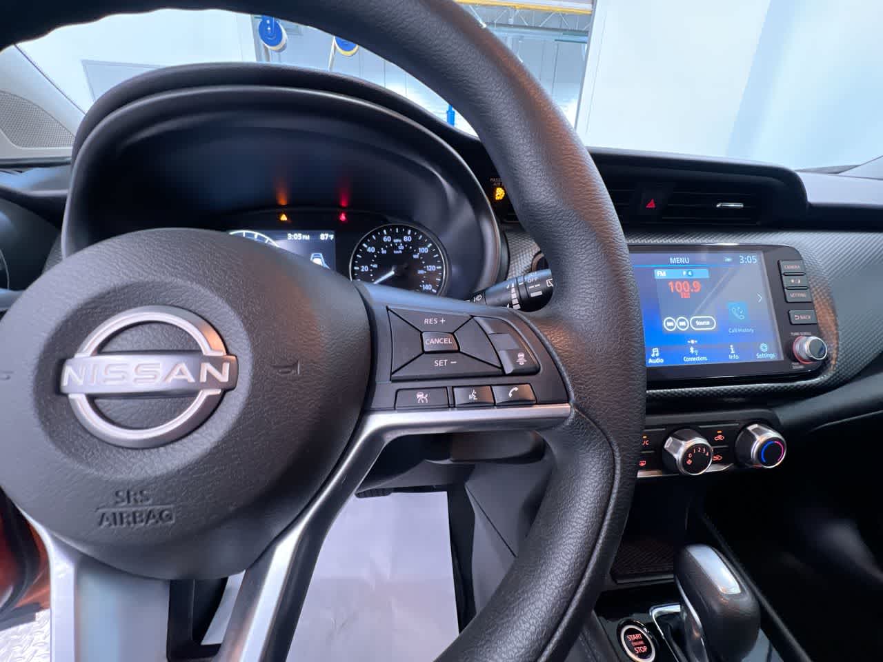2024 Nissan Kicks SV