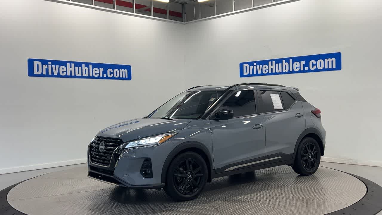 2023 Nissan Kicks SR