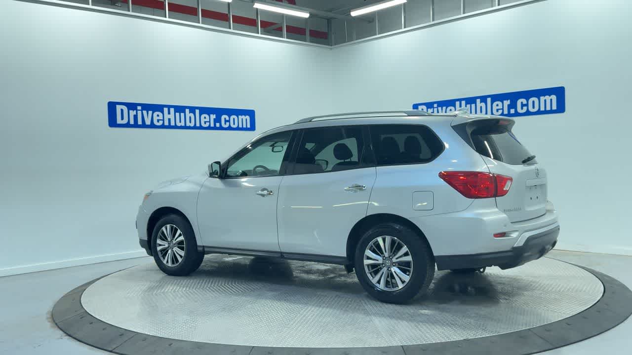 2019 Nissan Pathfinder SL