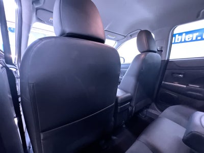 2025 Mitsubishi Outlander Sport SE