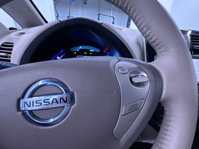 2012 Nissan LEAF SV